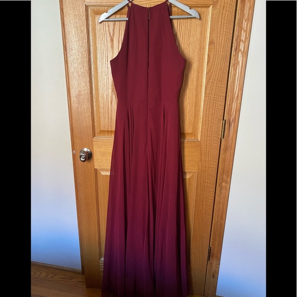 Gown - Picture 2 of 2